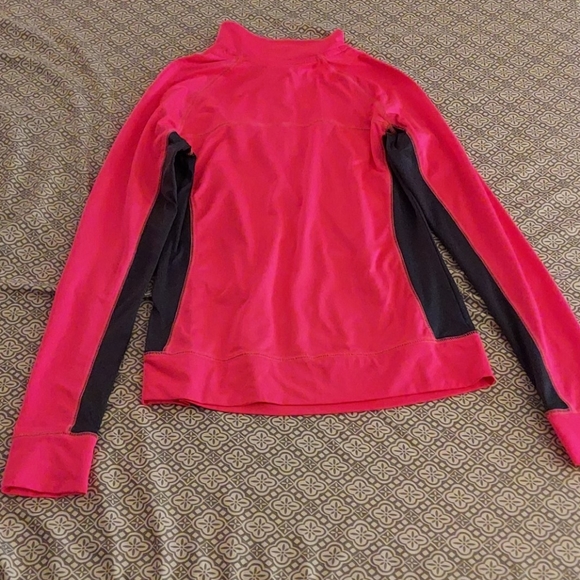 Pink VS pull over - Picture 2 of 5